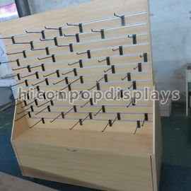 China Estantes de exhibición de madera de pintura, estantes de exhibición montados en la pared proveedor